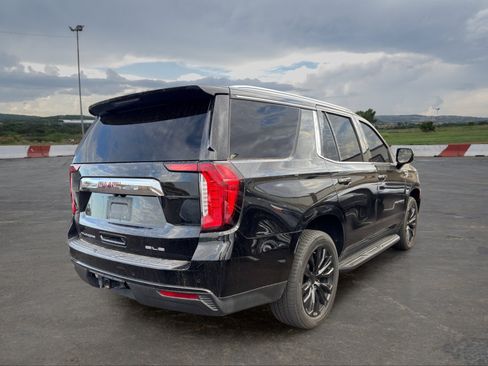 Used 2021 GMC Yukon SLE AWD/4WD image 3