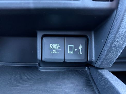 Used 2020 Honda Ridgeline Black Edition image 28