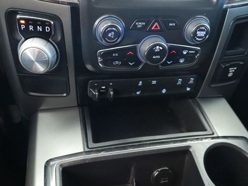 Used 2015 RAM 1500 Sport w/ Ignition Orange Sport Package image 25