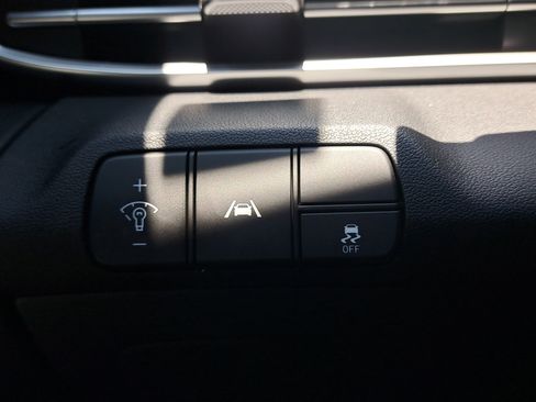 Used 2021 Hyundai Elantra SEL FWD image 24