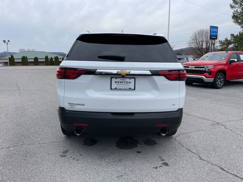 Used 2023 Chevrolet Traverse LT image 52