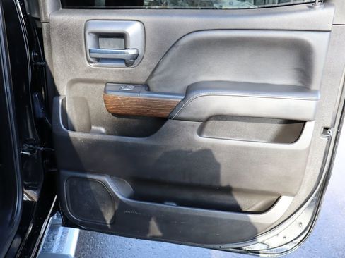 Used 2018 GMC Sierra 3500 Denali w/ Duramax Plus Package image 22