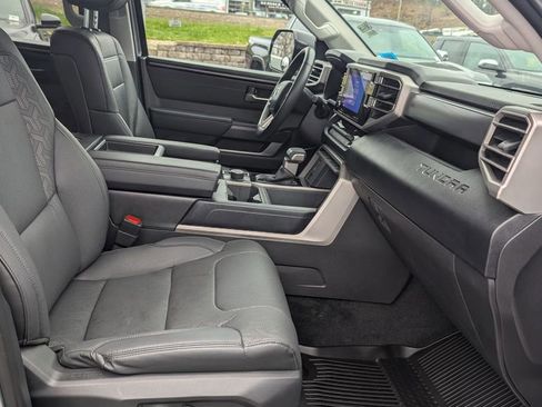Used 2024 Toyota Tundra SR5 w/ SR5 Premium Package AWD/4WD image 19