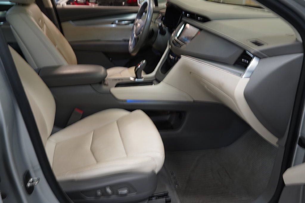 Used 2019 Cadillac XT5 Luxury AWD/4WD image 26