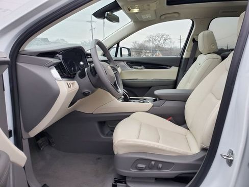 Certified 2024 Cadillac XT6 Premium Luxury image 24