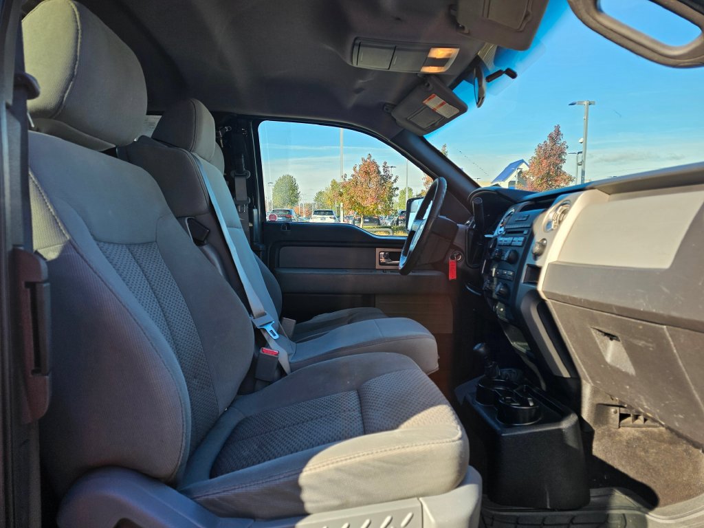 Used 2011 Ford F150 XLT w/ Trailer Tow Pkg AWD/4WD image 11