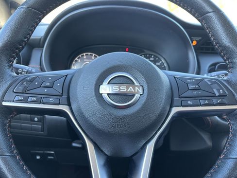 Certified 2023 Nissan Kicks SR w/ SR Premium Package image 10