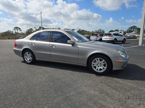 Used 2004 Mercedes-Benz E 320 Sedan image 2