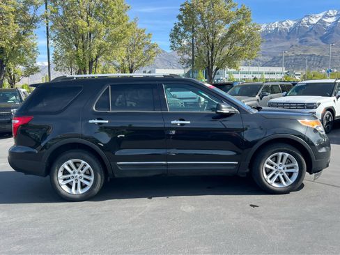 Used 2013 Ford Explorer XLT image 6