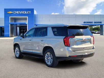Used 2023 GMC Yukon SLT w/ SLT Luxury Package