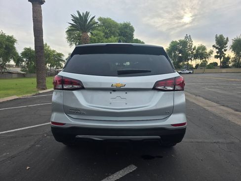 Used 2022 Chevrolet Equinox LT w/ Driver Convenience Package FWD image 10