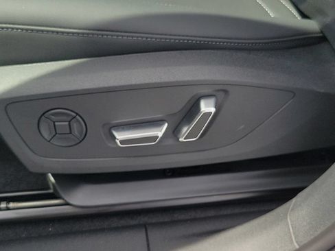 New 2026 Audi Q3 quattro 2.0T AWD/4WD image 18
