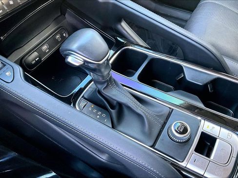 Used 2023 Kia Telluride SX image 17