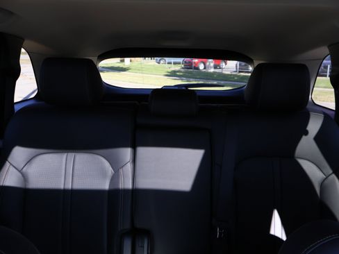 Certified 2025 MAZDA CX-70 3.3 Turbo w/ Premium Package image 14