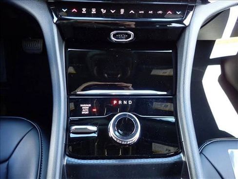 New 2026 Jeep Grand Cherokee Limited w/ Limited Altitude Package AWD/4WD image 22