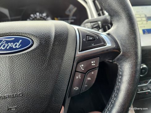 Used 2020 Ford Edge SEL w/ Convenience Package image 32