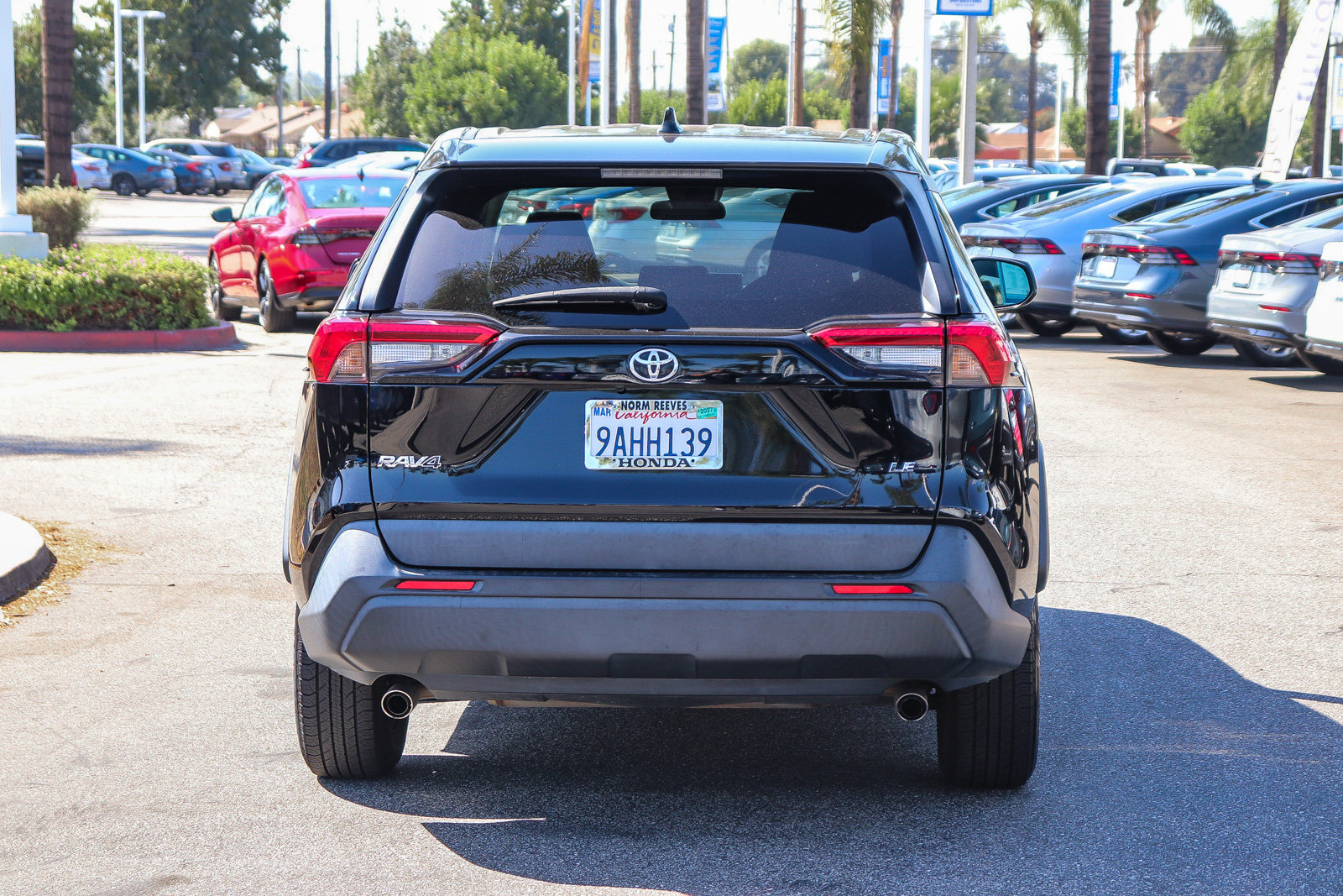 Used 2022 Toyota RAV4 LE FWD image 12