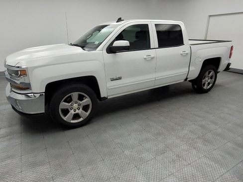 Used 2018 Chevrolet Silverado 1500 LT w/ Texas Edition image 2