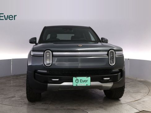 Used 2025 Rivian R1T Adventure AWD/4WD image 12