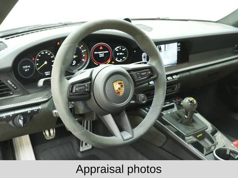 Used 2022 Porsche 911 GT3 RWD image 4