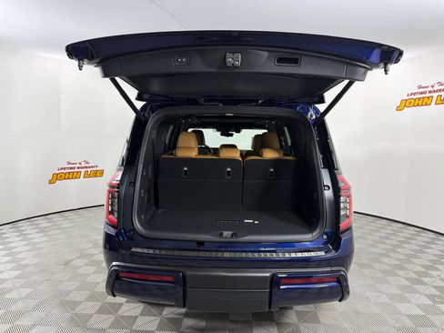 New 2026 Nissan Armada Platinum Reserve image 5