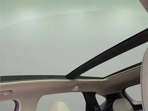 Used 2023 Hyundai Tucson Limited image 23