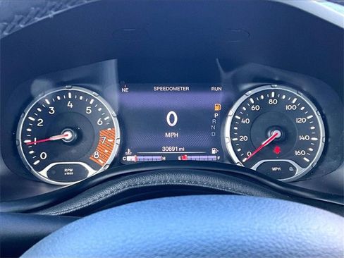 Used 2021 Jeep Renegade Latitude image 22