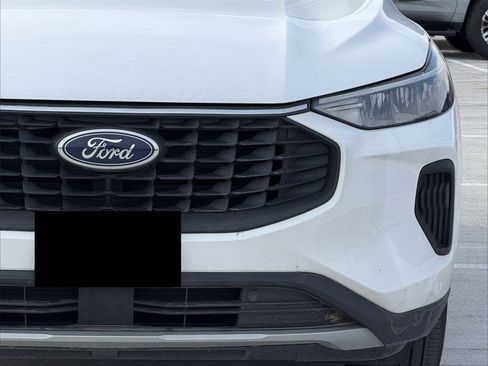 Used 2023 Ford Escape Active image 9