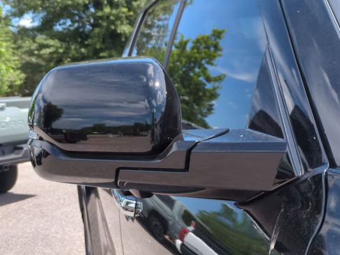 New 2026 Toyota Tundra Limited AWD/4WD image 11