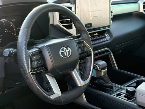 Used 2024 Toyota Tundra Limited AWD/4WD image 17