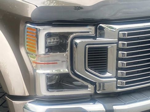 Used 2021 Ford F450 4x4 Crew Cab Super Duty image 4