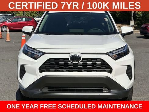 Used 2025 Toyota RAV4 XLE AWD/4WD image 6