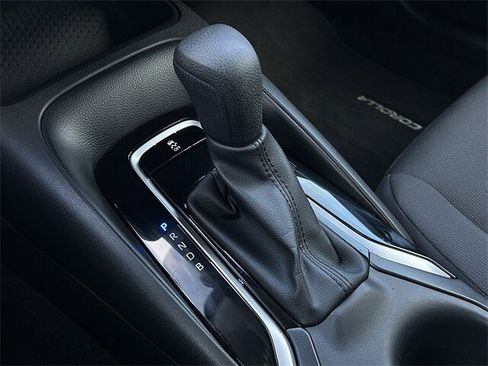 Used 2023 Toyota Corolla LE image 22