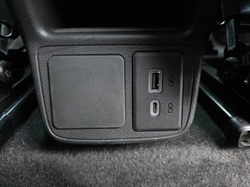 Used 2023 Buick Encore GX Preferred w/ Cold Weather Comfort Package image 32