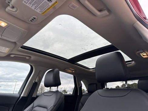 Used 2024 Ford Edge SEL w/ Convenience Package image 20