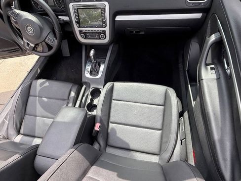 Used 2012 Volkswagen Eos Komfort FWD image 39