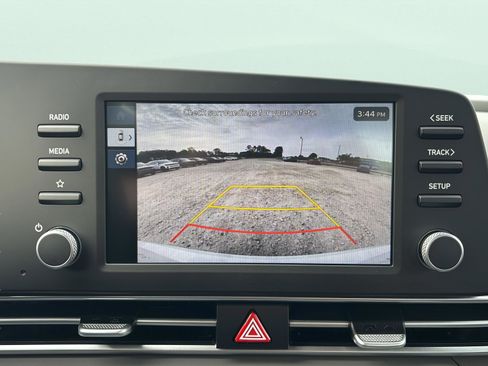New 2026 Hyundai Elantra Sport FWD image 16