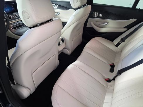 Certified 2023 Mercedes-Benz E 450 4MATIC Sedan image 15
