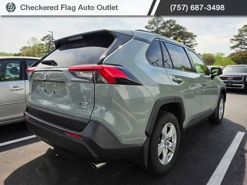Used 2019 Toyota RAV4 XLE w/ Convenience Package image 6
