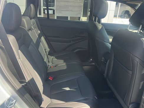 New 2026 Jeep Cherokee Limited image 9