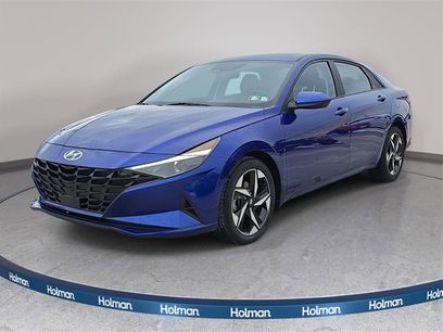 Used 2023 Hyundai Elantra SEL w/ Convenience Package