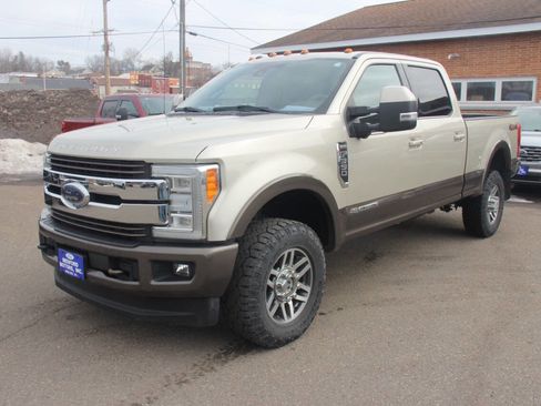 Used 2017 Ford F350 King Ranch w/ King Ranch Ultimate Package image 7