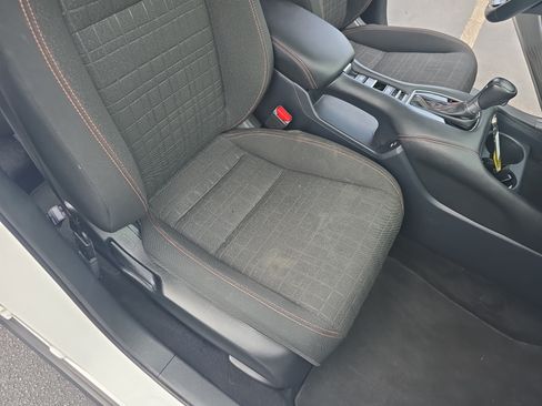 Certified 2024 Honda HR-V Sport image 10