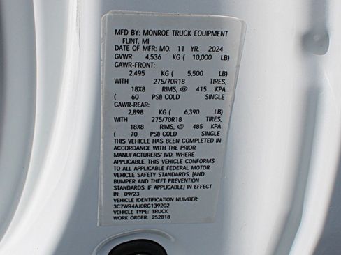 Used 2024 RAM 2500 Tradesman RWD image 31