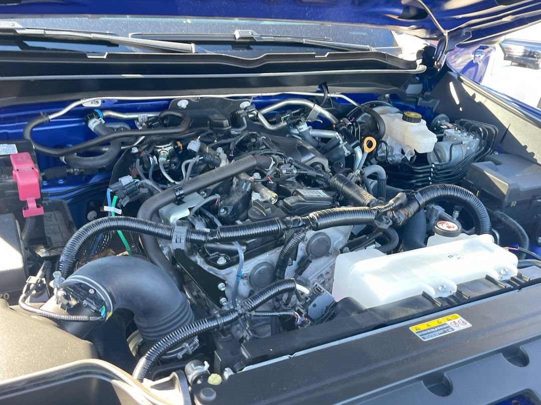 Certified 2024 Toyota Tacoma SR5 AWD/4WD image 18
