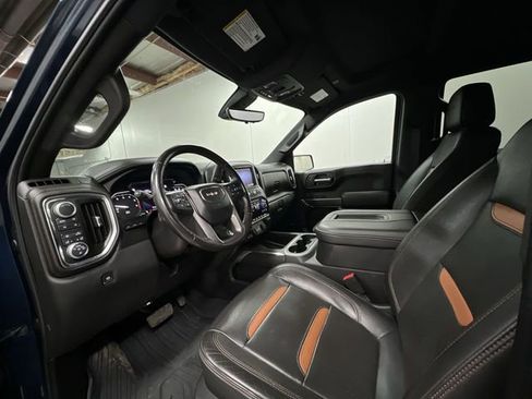 Used 2019 GMC Sierra 1500 AT4 w/ AT4 Premium Package image 10