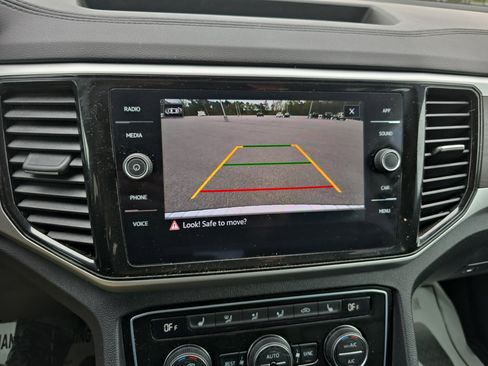 Used 2023 Volkswagen Atlas SE w/ Black Wheel Package AWD/4WD image 24