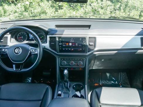 Used 2019 Volkswagen Atlas SE FWD image 12