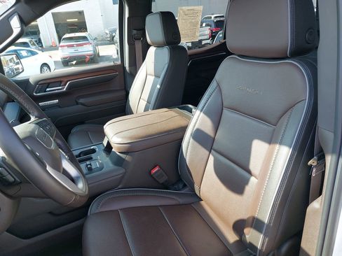 Used 2023 GMC Sierra 1500 Denali image 17