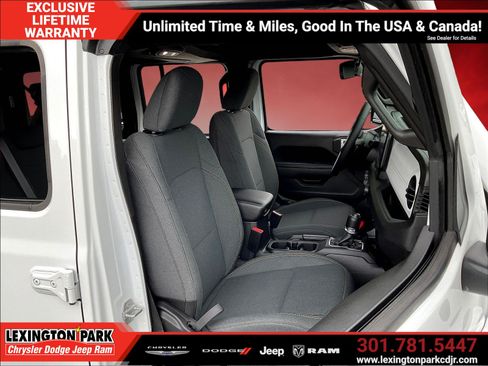 Used 2025 Jeep Wrangler Unlimited Sport AWD/4WD image 28